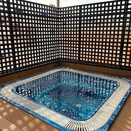 Boutique Maremagnum Hotel